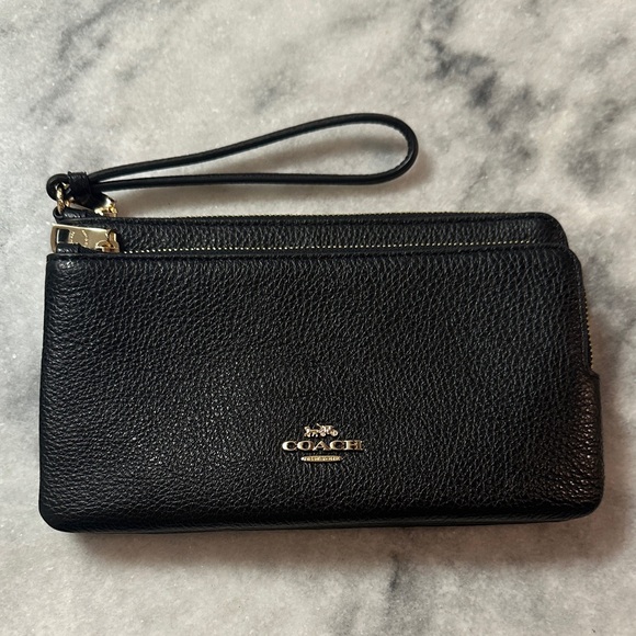 Coach Black Pebbled Leather Double zip Wristlet - Picture 1 of 6